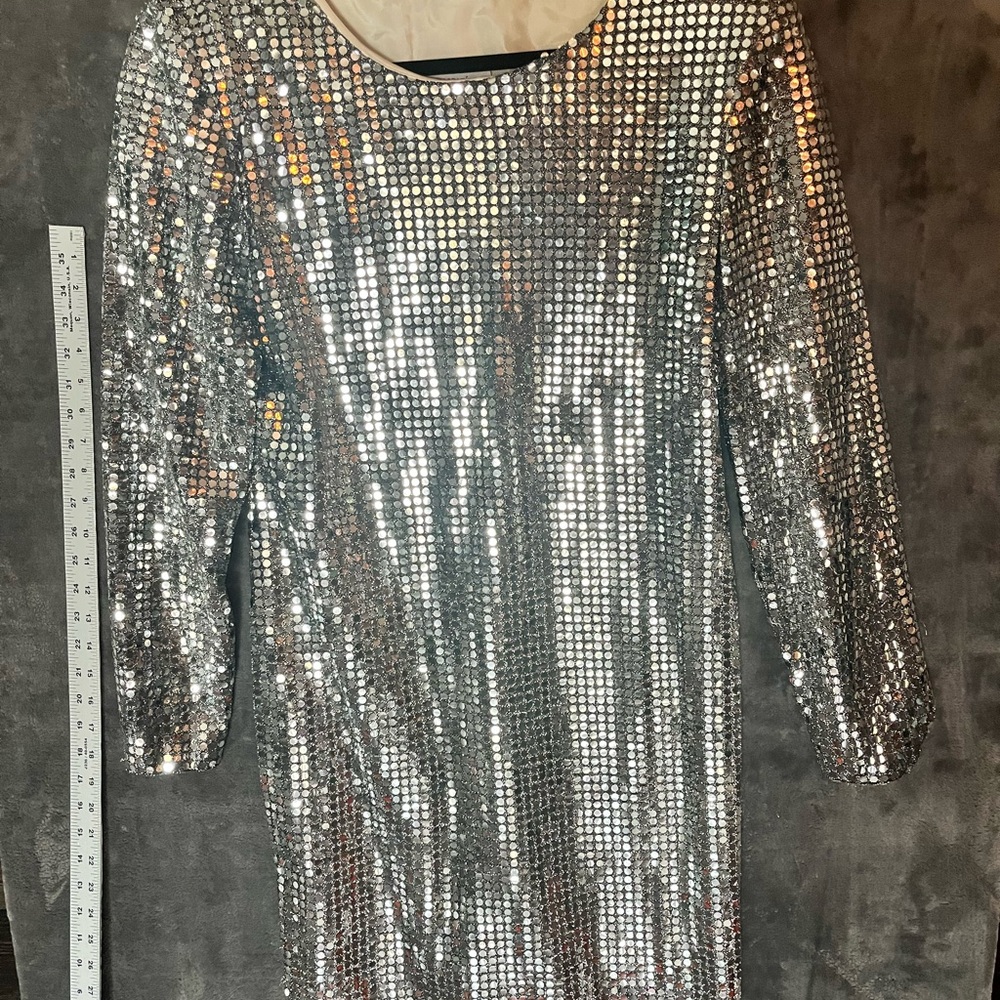 Vintage Diamonds Run Silver Sequin Dress (M)